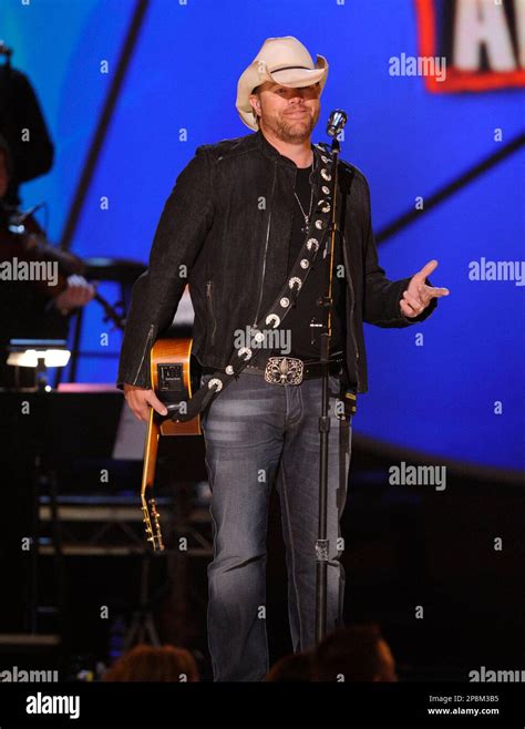 Toby keith las vegas - In December, he also played three nights of sold-out shows in Las Vegas in December 2023. ... Toby Keith attends the 2023 People's Choice Country Awards at the Grand Ole Opry on Sep. 28, 2023, in ...